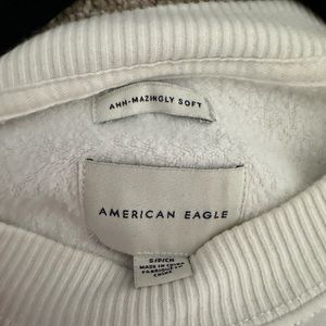 American Eagle crewneck size small